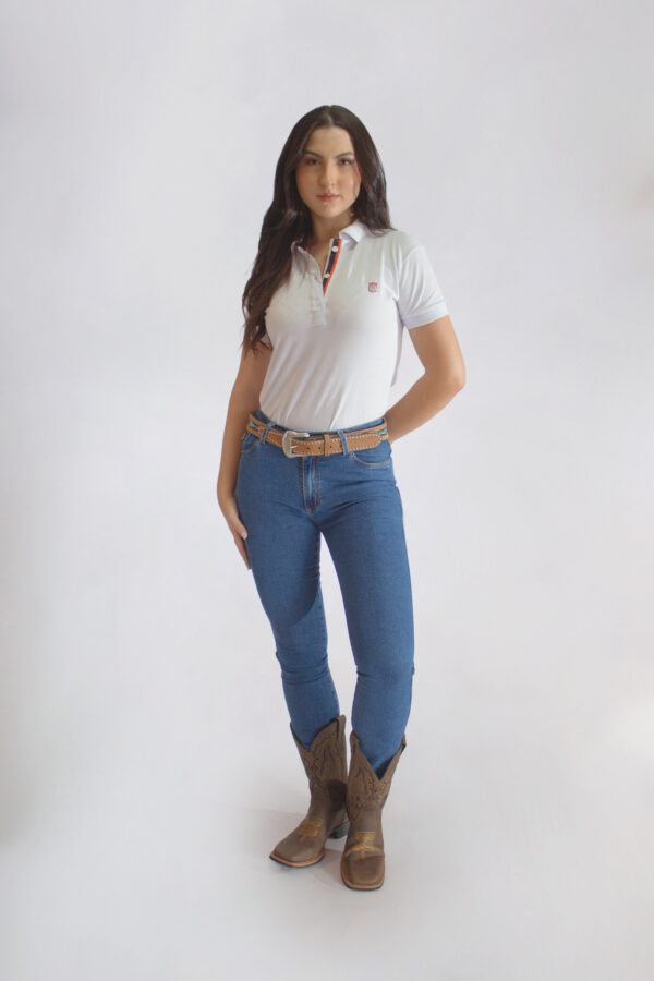 Camisa Gola Polo Feminina Clássica Branca - Image 10