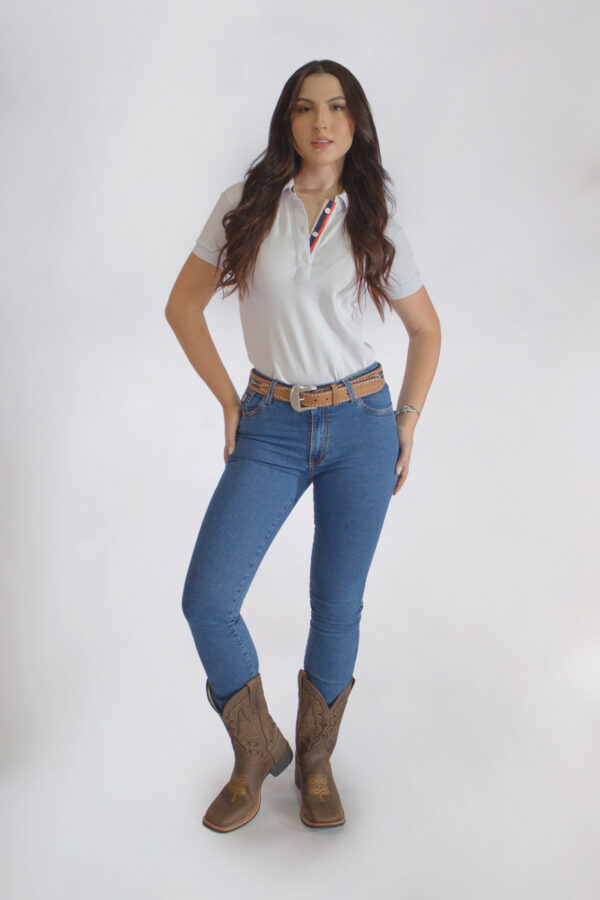 Camisa Gola Polo Feminina Clássica Branca - Image 2