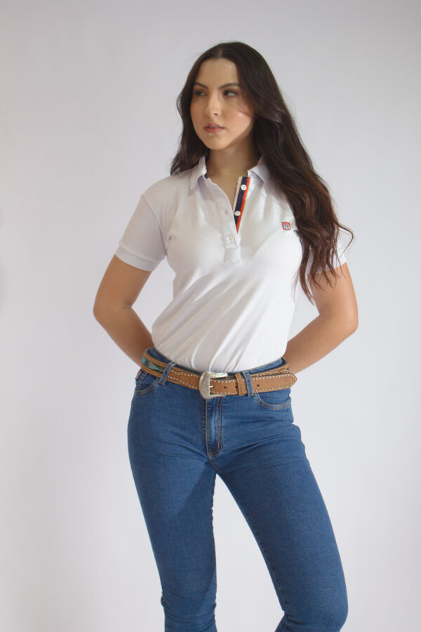 Camisa Gola Polo Feminina Clássica Branca - Image 29