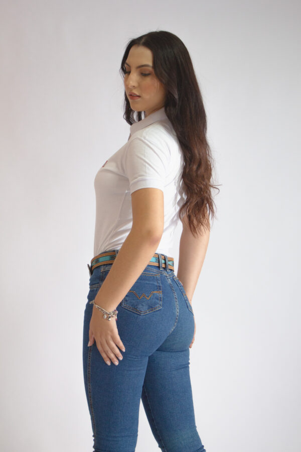 Camisa Gola Polo Feminina Clássica Branca - Image 30